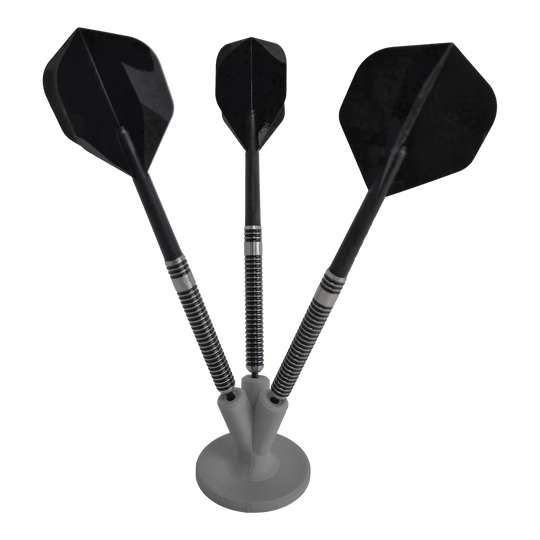 Kompaktowy uchwyt na rzutki NYT Studio Das Bild zeigt einen kompakten Dart-Halter in Grau. Ein funktionales Zubehörteil für Dartspieler.