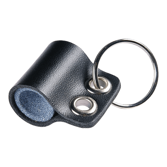 Ostrzałka do rzutek Nodor w breloczku, kamień do ostrzenia Das Bild zeigt einen Winmau Keyring Dart Sharpener Schleifstein. Es handelt sich um einen kleinen Dartschleifstein mit Schlüsselanhänger.