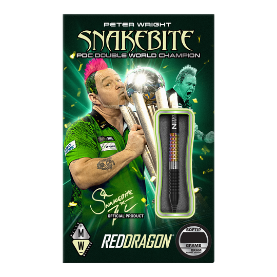 Red Dragon Peter Wright Corra Soft Darts - 18g Auf der Verpackung ist der Dartspieler Peter Wright mit einer Trophäe abgebildet. Das Produkt sind die "Red Dragon Peter Wright Corra Softdarts - 18g" mit Softspitze.