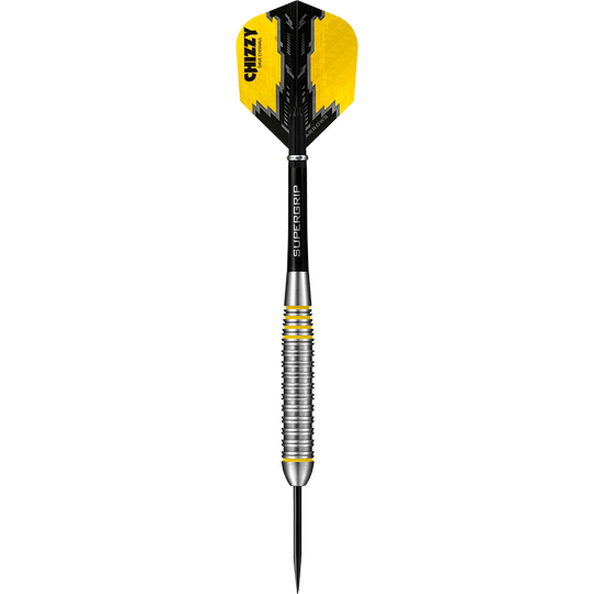 HA24490_Harrows_Dave_Chisnall_Chizzy_Brass_Steeldarts_1NlFaTHfX0zU4a Das Bild zeigt einen Harrows Dave Chisnall Chizzy Brass Steeldart. Der Dartpfeil hat gelb-schwarze Flights und einen silbernen Schaft mit gelben Akzenten.