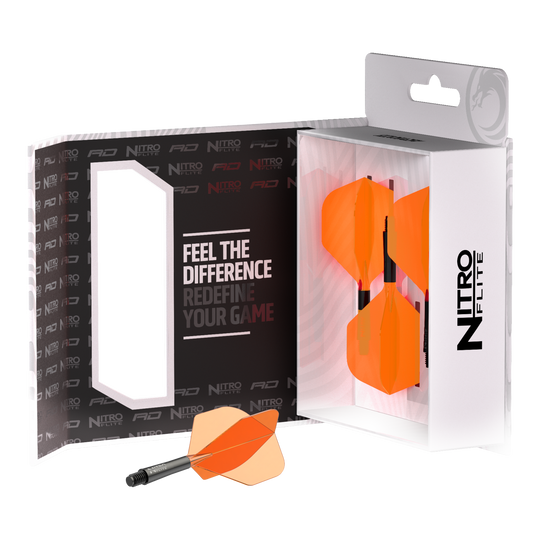 Red Dragon Nitroflite Czarny trzonek Pomarańczowe lotki nr 2 Dieses Bild zeigt den Red Dragon Nitroflite Black Shaft Orange Flights No2. Der Dart-Schaft hat schwarze und orange Details.