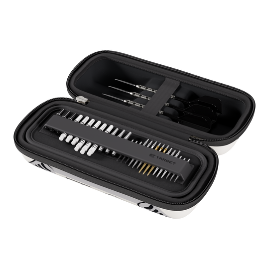 Gezeigt wird das Target Star Wars Boa Dartcase – Stormtrooper. Das robuste Etui schützt das Dartzubehör und sieht dabei modern aus.