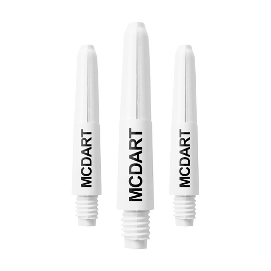Auf dem Bild sind drei weiße Nylon-Dartschäfte mit schwarzem Aufdruck "MCDART" zu sehen. Die Schäfte haben ein Schraubgewinde am unteren Ende.