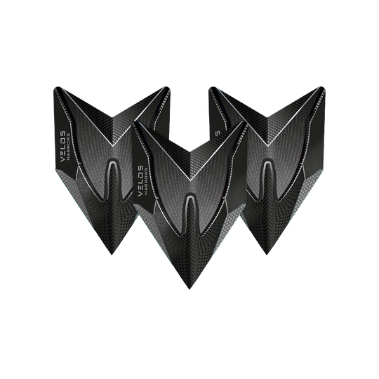 HR1014_Harrows_Smokey_2020_Velos_Flights_1VEE8onxqziQy5 Das Bild zeigt drei schwarze Dartflights des Modells "Harrows Smokey Velos". Die Flights haben ein modernes, grafisches Design mit silbernen Akzenten.