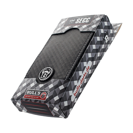 66345_Bulls_SECC_Dartcase_Grey_4 Das Bild zeigt das Produkt "Bulls SECC Dartcase" in seiner Verpackung. Die Verpackung ist modern gestaltet und hebt das Dartcase stilvoll hervor.