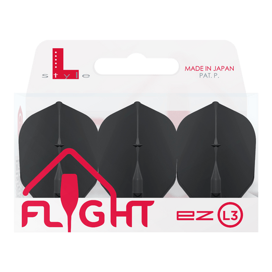 Loty L-L-Style3EZ Auf dem Bild ist eine Packung mit drei schwarzen Dartflights der Marke L-Style zu sehen. Die Verpackung trägt die Aufschrift „MADE IN JAPAN“ und „FLIGHT ez L3“.