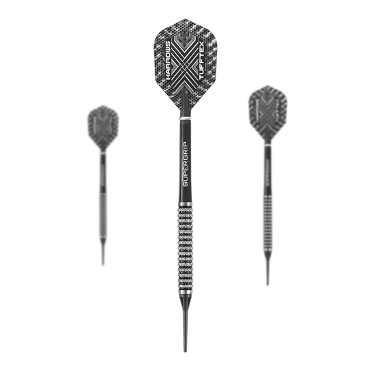 Miękkie lotki Harrows Nemesis Das Bild zeigt drei Harrows Nemesis Softdarts mit schwarzem und silbernem Design. Die Darts haben strukturierte Griffe und auffällige Flights mit dem Schriftzug "Harrows TUFFTEX".