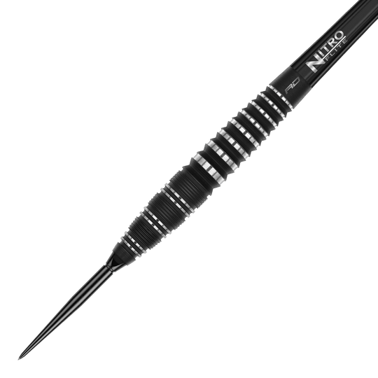 Dargestellt werden die Red Dragon Sable Bomb Switch Point Steeldarts. Das Produkt bietet eine auffällige Optik und hohe Qualität für Dartspieler.