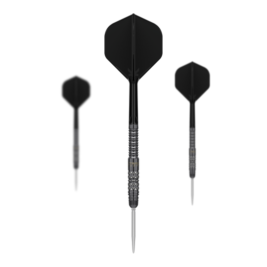 Lotki stalowe Target Japan Black Marque Creed Swiss Point - 23 g Hier sieht man die Target Japan Black Marque Creed Swiss Point Steeldarts - 23g als komplettes Set. Die Darts haben ein modernes Design in Schwarz.