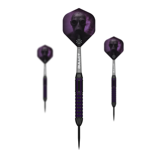 Strzałki Bullet Toxic Brass Steel Darts - 23g Das Bild zeigt das Set Bullet Toxic Brass Steeldarts - 23g. Das Set enthält mehrere Steeldart-Pfeile aus Messing.