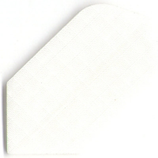 n10 Das Bild zeigt ein weißes Nylon-Stoff Flight N10. Es hat eine abgeschrägte und abgerundete Form.