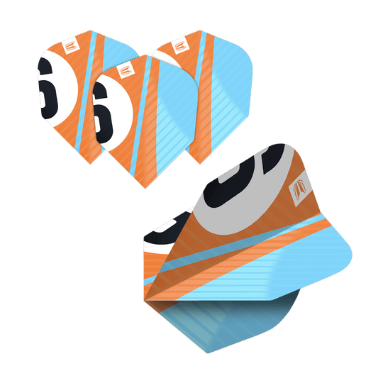 337205_Target_ProUltra_5Sets_Multipack_Chicane_No6_Flights_46UCBGGQv95ObI Das Bild zeigt die Target Pro Ultra Chicane Multipack No6 Flights, bestehend aus 5 Sets. Die Flights sind in den Farben Orange, Blau und Weiß gestaltet und tragen die Nummer 6.