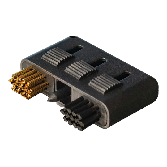 Zestaw serwisowy do rzutek Target Das Bild zeigt das Target Dart Servicing Kit. Es handelt sich um ein Reparaturset für Dartpfeile.