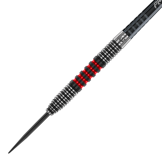 1462_Winmau_Joe_Cullen_90_Steeldarts_2 Dieses Bild zeigt einen Winmau Joe Cullen Steeldart. Der Dartpfeil hat ein schwarz-silbernes Design mit roten Akzenten.