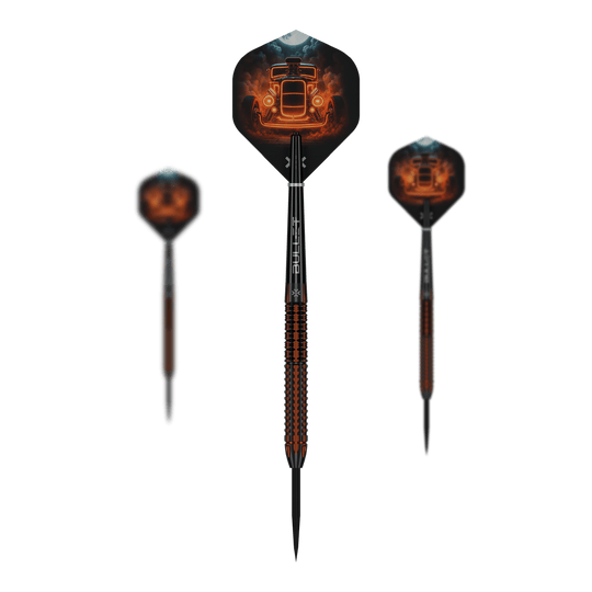 Auf dem Bild sind Bullet Hotrod Steeldarts zu sehen. Die Steeldarts wurden für Präzision und Leistung im Dartspiel entwickelt.