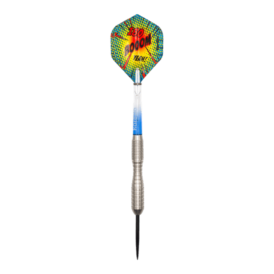 Hier ist ein Karella Comic Line CL-3 Steeldarts - 24g abgebildet. Das Design des Dartpfeils ist gut sichtbar.