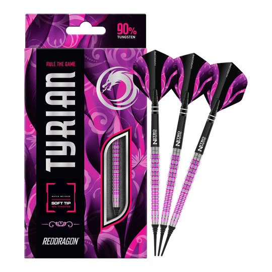 Das Bild zeigt die Red Dragon Tyrian Softdarts - 22g mit einem auffälligen pink-schwarzen Design. Die Darts bestehen zu 90% aus Tungsten und werden in einer passenden Verpackung präsentiert.