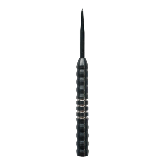 Stalowe beczki do rzutek McDart Midnight V1 Das Bild zeigt den McDart Midnight V1 Steeldart Barrel. Der Barrel ist schwarz und hat eine gerillte Oberfläche für besseren Halt.