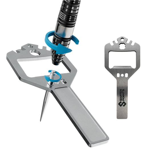 Strzałki stalowe Red Dragon Recon Torpedo Dies ist ein Bild der Red Dragon Recon Torpedo Steeldarts - 23g. Die Steeldarts werden aus einer seitlichen Perspektive gezeigt.
