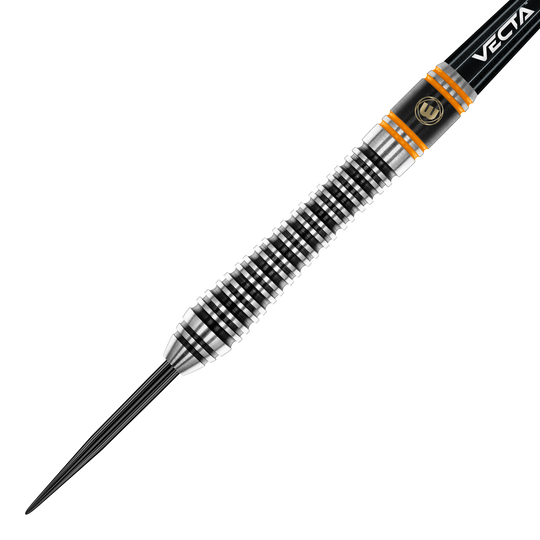 Winmau Danny Noppert Signature Edition 2 stalowe strzałki Das Bild zeigt einen Winmau Danny Noppert Signature Edition 2 Steeldart. Der Dart hat ein silbernes und schwarzes Rillendesign mit orangenen Akzenten.
