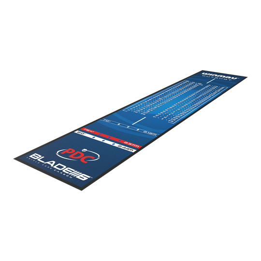 Winmau Outshot Dart Mat Die Abbildung zeigt die Winmau Outshot Dartmatte 2024. Die Matte ist mit Abwurflinien und einer Outshot-Tabelle bedruckt.
