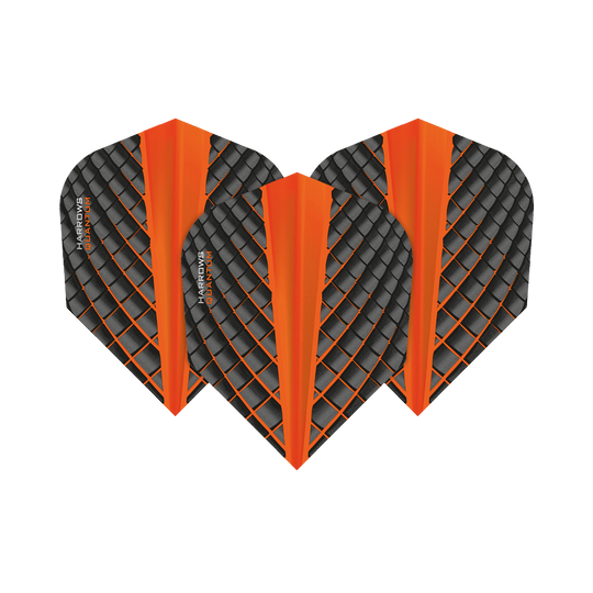 HR6801_Harrows_Quantum_Orange_No6_Flights_1eTACAE6pTOPQI Das Bild zeigt drei Harrows Quantum Orange No6 Flights. Sie sind schwarz mit einem orangen Gittermuster und zentralem orangen Streifen.