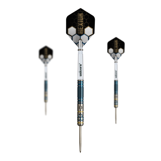 Unicorn Hexium Style 02 Niebieskie i złote Steeldarts Auf dem Bild ist ein Set der Unicorn Hexium Style 02 Blue & Gold Steeldarts abgebildet. Das Set enthält Steeldarts in eleganten Farben.