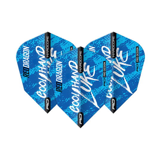 Das Bild zeigt drei blaue Dartflights mit der Aufschrift „RED DRAGON“ und „Cool Hand Luke“. Sie sind Teil der „Luke Humphries World Champion Blue V-Standard Flights“ Serie.