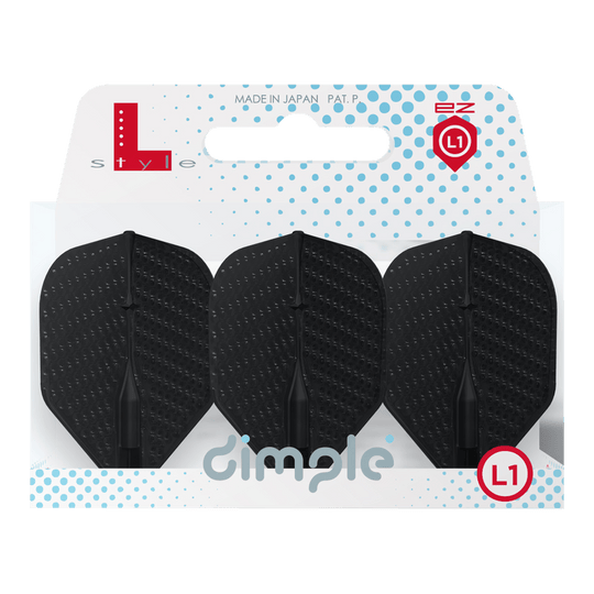 Auf dem Bild sind drei schwarze Dart-Flights in einer Verpackung zu sehen. Die Verpackung trägt die Aufschrift "dimple" und "L1" und ist von der Marke L-Style.