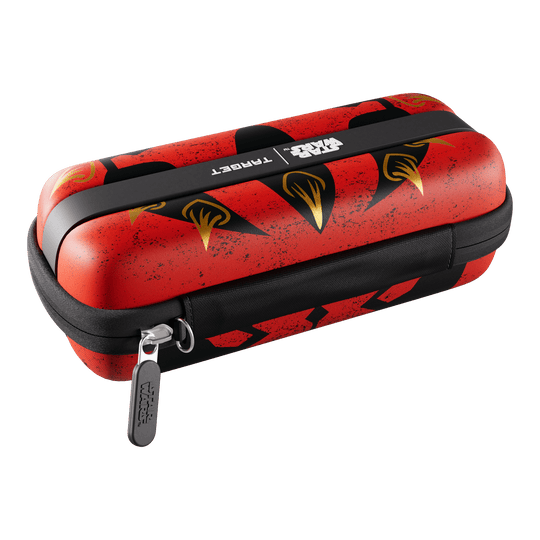 Target Star Wars Boa Dartcase - Darth Maul Das Bild zeigt das Target Star Wars Boa Dartcase im Darth Maul Design. Es handelt sich um ein Dartcase mit einem Star Wars Motiv.