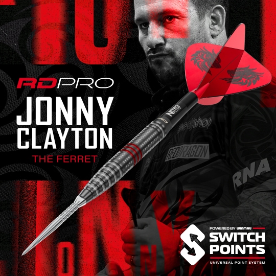 Rzutki stalowe Red Dragon Jonny Clayton RD-PRO Switch Point Zu sehen sind Red Dragon Jonny Clayton RD-PRO Switch Point Steeldarts. Das Bild fokussiert auf die präzise Verarbeitung und das Design der Dartpfeile.