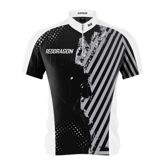 Koszulka Red Dragon Gian Van Veen Limited Edition z lotkami Red Dragon Gian Van Veen Limited Edition Dartshirt ist abgebildet. Das Shirt ist eine limitierte Auflage für Dartspieler.