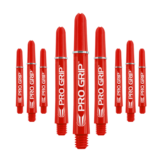 Wałki Target Pro Grip - 3 zestawy - czerwone Das Bild zeigt mehrere rote Dartschäfte mit der Aufschrift "PRO GRIP". Die Schäfte sind in einer symmetrischen Anordnung dargestellt und heben sich deutlich vom Hintergrund ab.