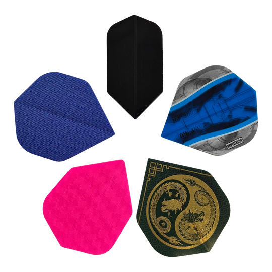 Zestaw startowy McDart Steel Dart Das Foto stellt das McDart Starterpack dar. Es bietet alles Nötige für Dartanfänger.