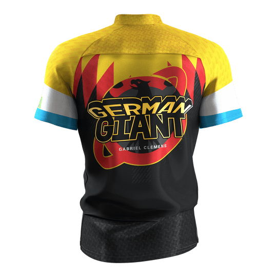 Koszulka do darta Target Gabriel Clemens 2027 Gezeigt wird das Target Gabriel Clemens Dartshirt 2027. Dieses Dartshirt stammt aus der Kollektion von Target.