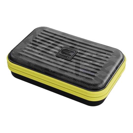 Etui na lotki Takoma XL Ghost Series Luke Littler Zu sehen ist das Takoma XL Ghost Series Luke Littler Dartcase. Die Hülle schützt und transportiert Darts und Zubehör.