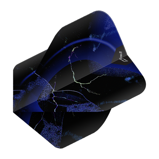 Abgebildet sind Red Dragon Hardcore Premium Amp Premium No2 Standard Flights. Die Flights sind speziell für Dartspieler entwickelt.