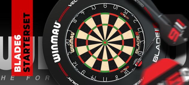 Das Bild zeigt ein Winmau BLADE 6 Dartboard mit Pfeilen und einem schwarzen Schutzring. Links steht in einem roten Kasten „BLADE6 STARTERSET“.